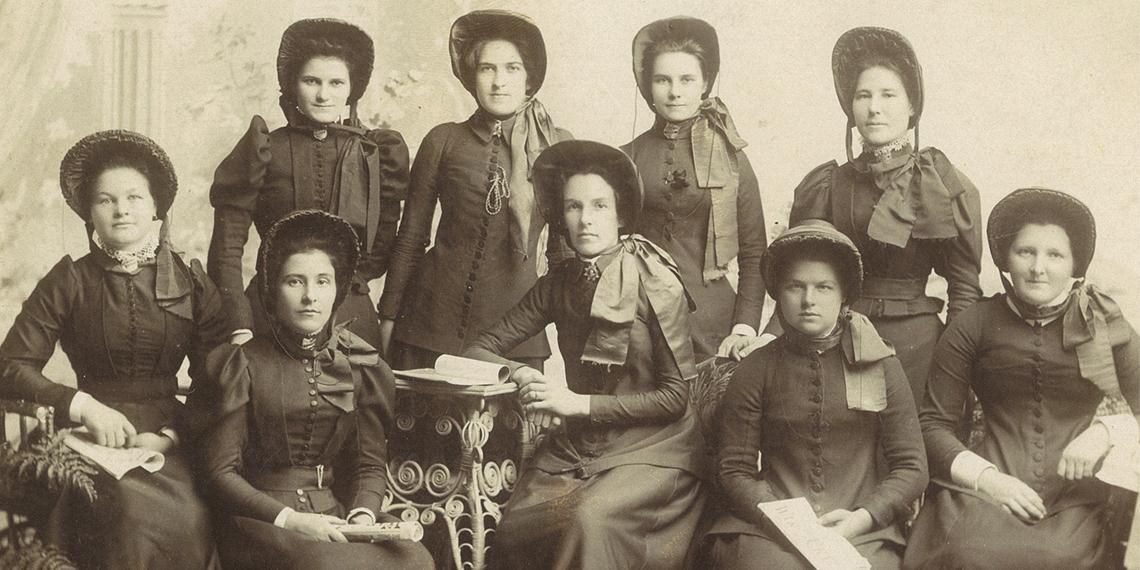 A group of five early Salvationist women in New Zealand. Source: Booth College of Mission Heritage  and Archives Centre.